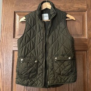 Thread & Supply olive green quilted vest